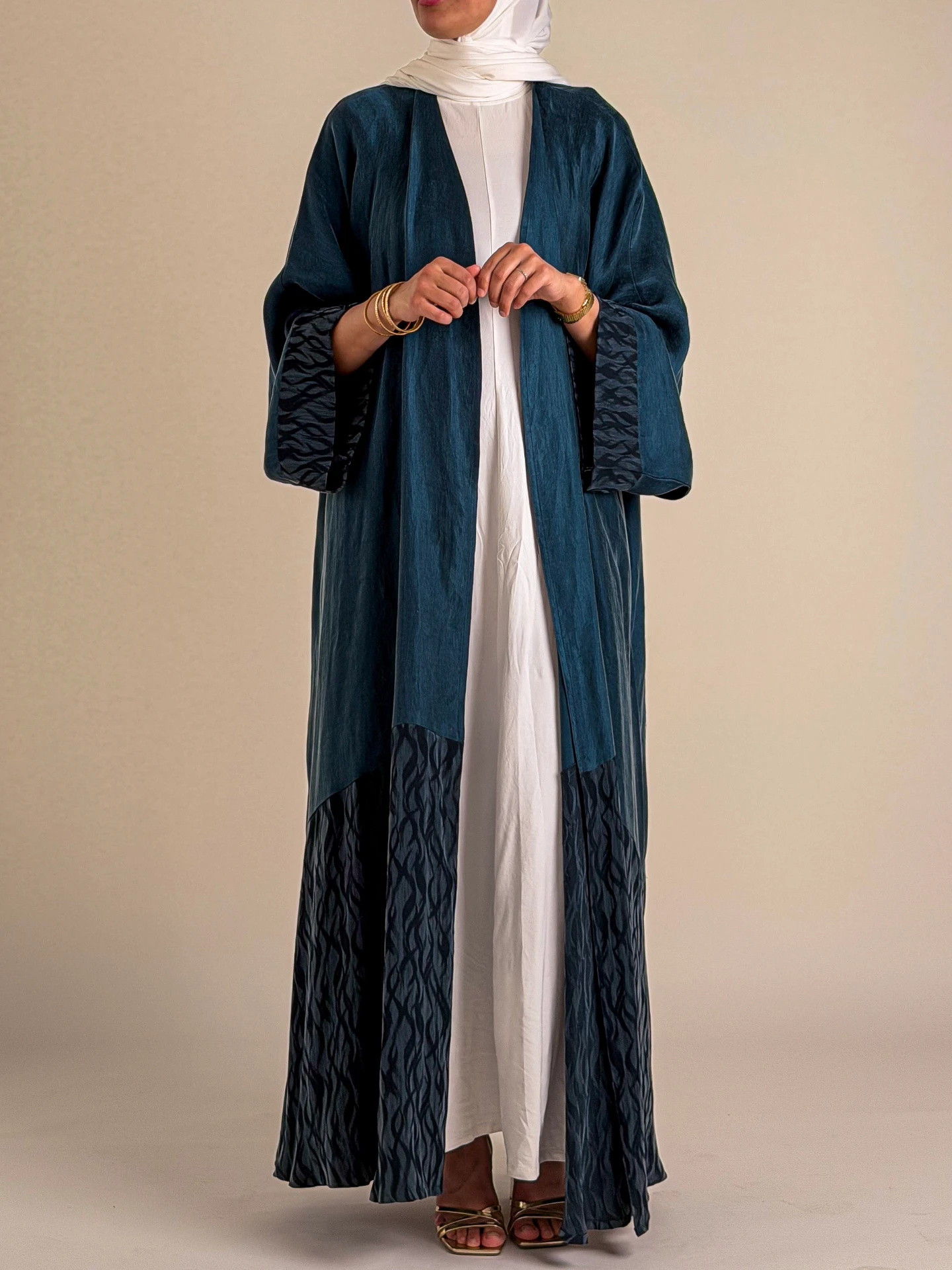 Abaya Bahrein — Qamarayn